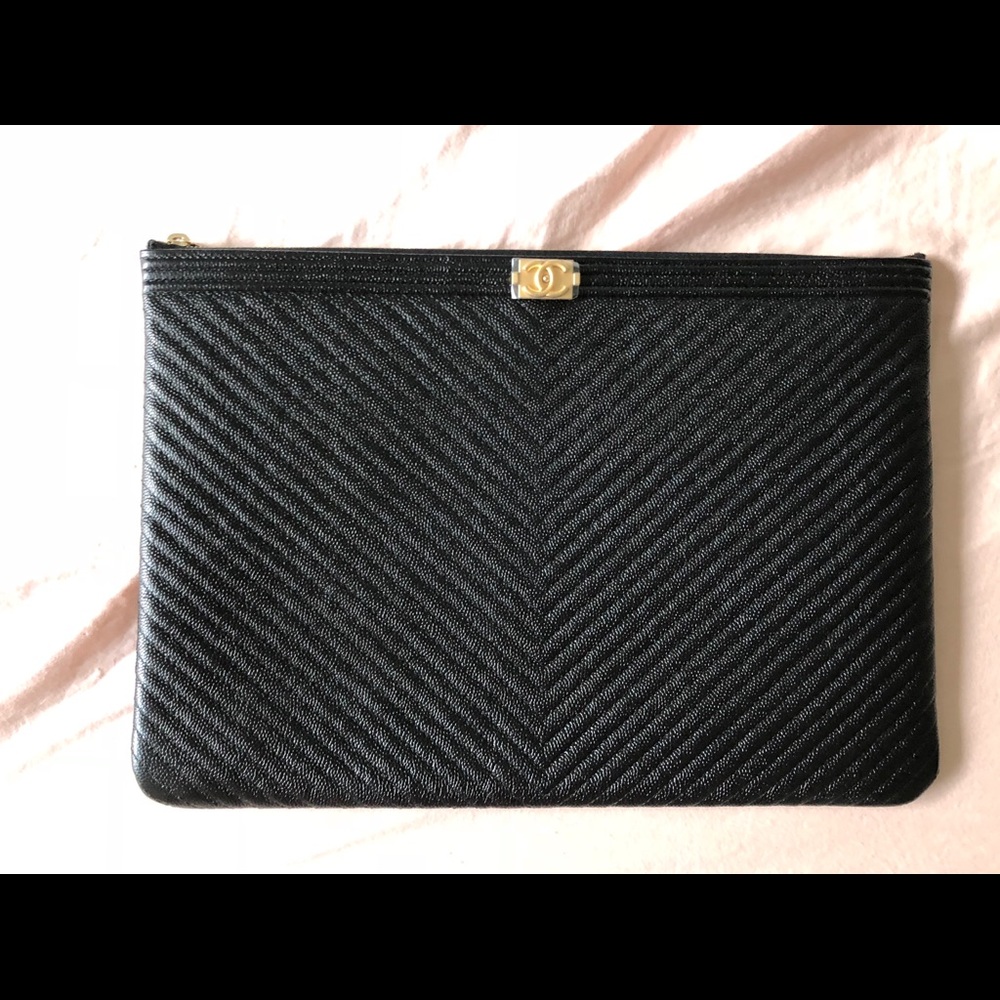 Chanel Caviar Black Large Boy O Case Chevron
